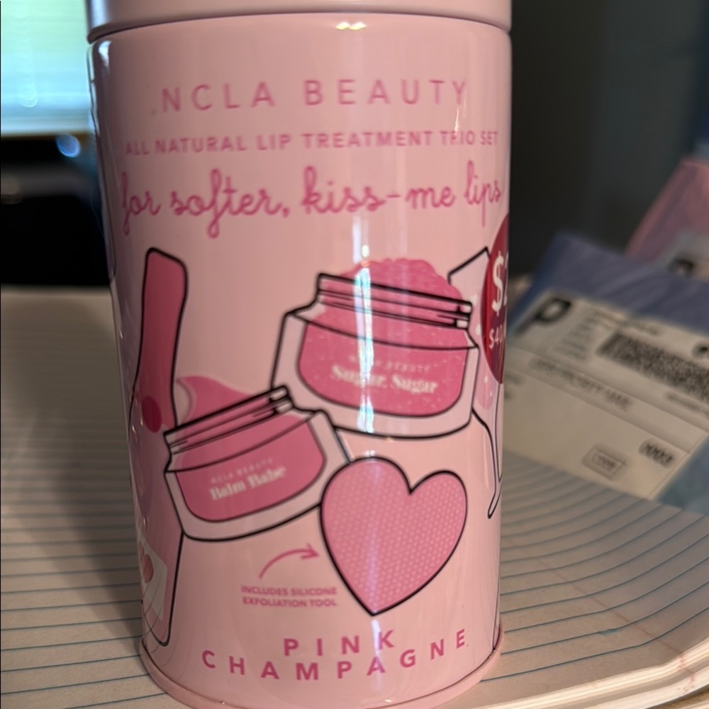 Pink Champagne Lip Treatment Set